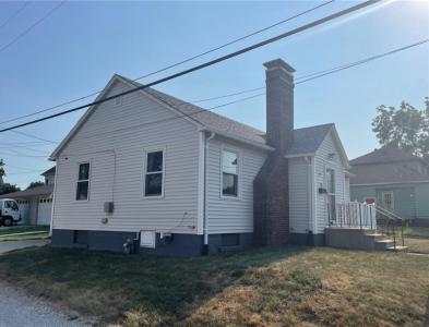 816 Armory Avenue, Chariton, Iowa 50049