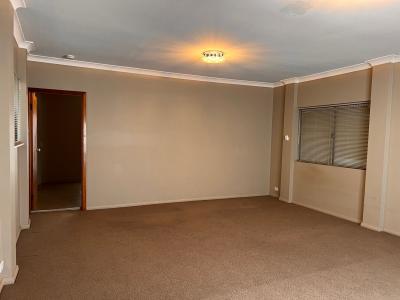 25A Belmont Road, Glenfield, NSW 2167, Austrália