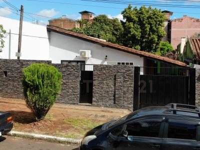 Antequera entre Constitución Nacional y 25 de mayo , Encarnación, Itapúa 00001, Paraguay