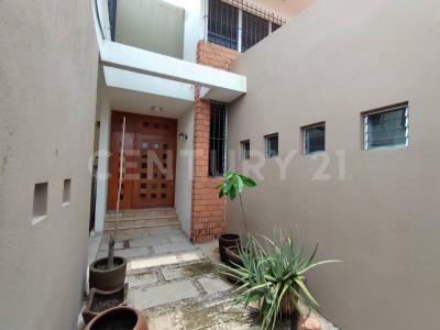 Plutarco Elías Calles 310,, Villahermosa Centro, Tabasco 86040, México