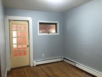 12 Sanford Ave , 1, Cumberland, Rhode Island 02864, Estados Unidos