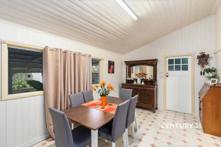 98 Middle Road, Gracemere, QLD 4702, Úc