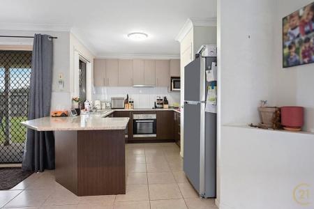 41 Nixon Drive, North Booval, QLD 4304, Australia