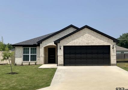 107 Arledge, Mount Pleasant, Texas 75455, USA