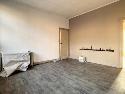 Rue Bernus  51, Charleroi, 6000, Bélgica
