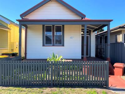 47 Holt Street, Mayfield East, NSW 2304, אוסטרליה 