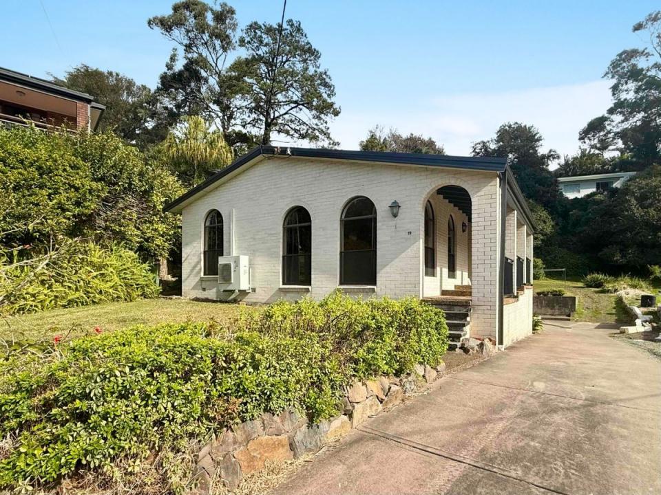 19 Nesbitt Close, Kotara, NSW 2289, Úc