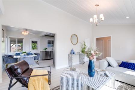 6171 Cleon Avenue, North Hollywood, קליפורניה 91606, ארצות הברית של אמריקה