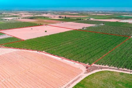 10511 White Crane Road, Atwater, California 95301, USA