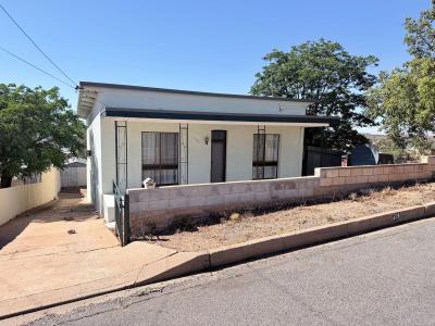 121 Cornish Street, Broken Hill, NSW 2880, Avustralya