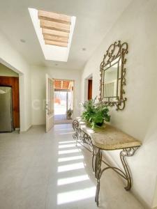 Prol. Juarez 23 int 5,, Jocotepec, Jalisco 45820, México