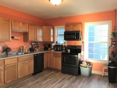 21 West Street , 2, Fitchburg, Massachusetts 01420, Amerika Birleşik Devletleri