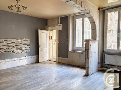 Mirecourt, Lorraine 88500, Pháp