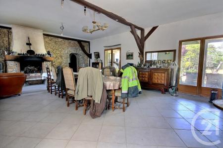 Sezanne, Champagne-Ardenne 51120, France