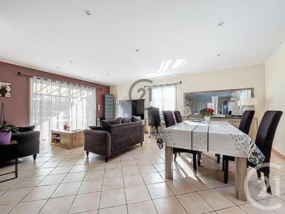 Claira, Languedoc-Roussillon 66530, Francia