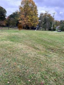 2002 Canfield Road, Youngstown, Ohio 44511, USA