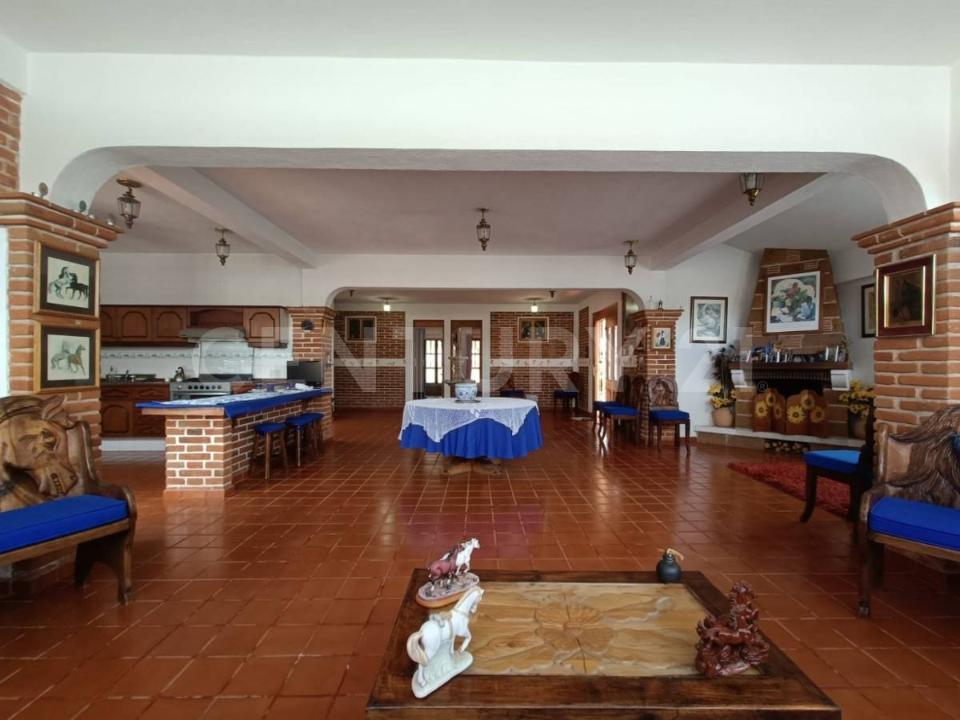 Single Family House For Sale, Viña Tondonia 28, Tequisquiapan Querétaro