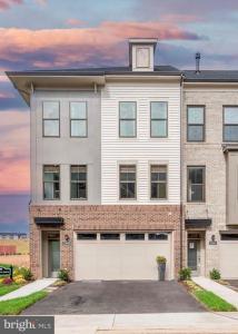 1 Hardesty Terrace, Ashburn, וירג'יניה 20148, ארצות הברית של אמריקה 