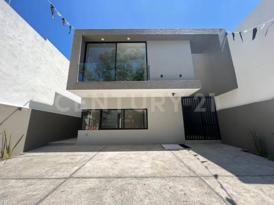 Single Family House For Sale, Sierra Nevada 1010, Guadalajara Jalisco