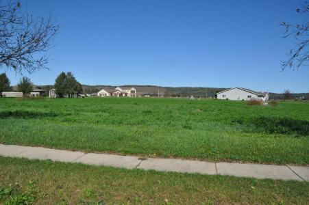 L37,38,40 Spring Street, Spring Green, ויסקונסין 53588, ארצות הברית של אמריקה 