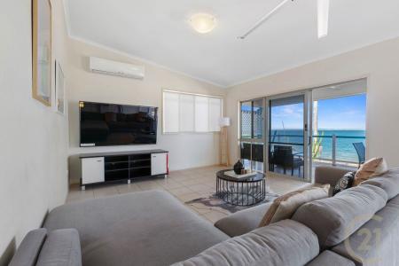 Scarborough, QLD 4020, Australia