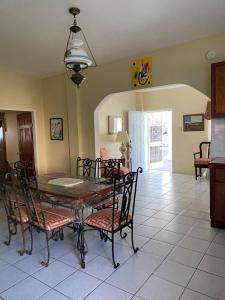 787 Bella Vista 787, Belize City, Belize District 00001, Belize