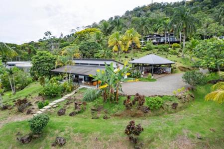 Dominical , Escaleras Osa, Puntarenas 60605, Costa Rica
