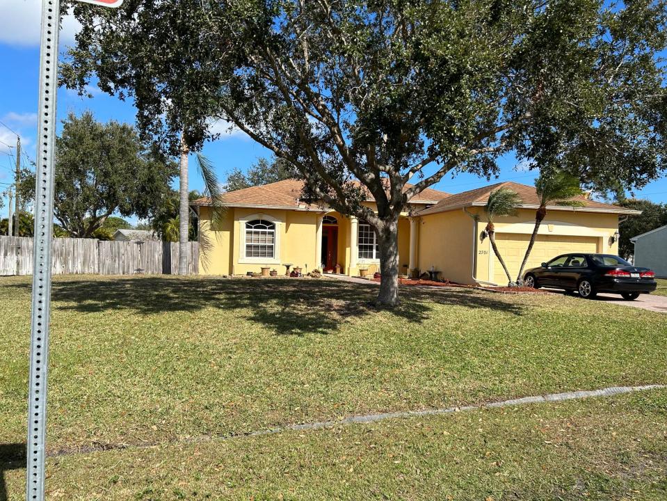 2701 SE Bishop Ave, Port Saint Lucie, Florida 34952