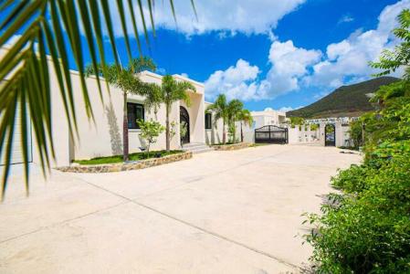 Sunrise 6 Bedroom Indigo Bay Villa For Sale, Sint Maarten