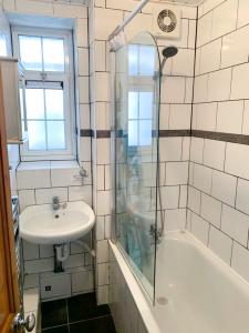 Provost Estate, LONDON, Vương Quốc Anh