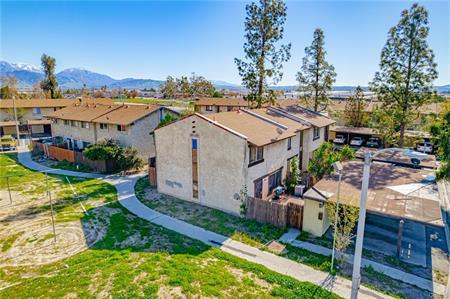 7955 Primrose Ln., Highland, Калифорния 92346, Соединенные Штаты