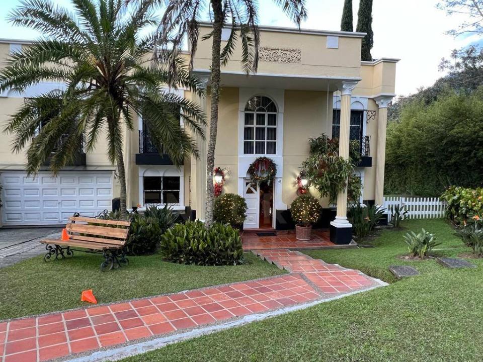 Single Family House For Sale, Medellín Antioquia 0000 Colombia