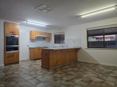 742 Lane Street, Broken Hill, NSW 2880, Australia