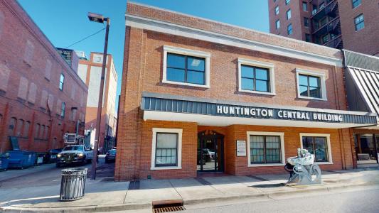 320 9th Street, Huntington, West Virginia 25701