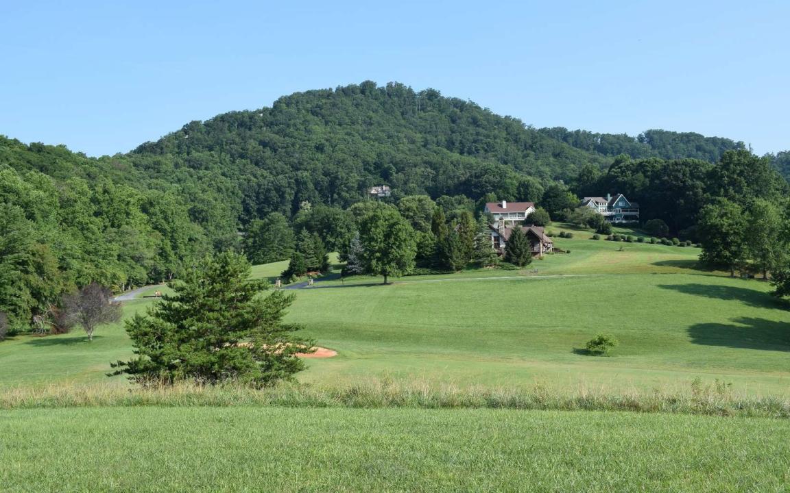 L125a Mountain Harbour Drive, Hayesville, North Carolina 28904