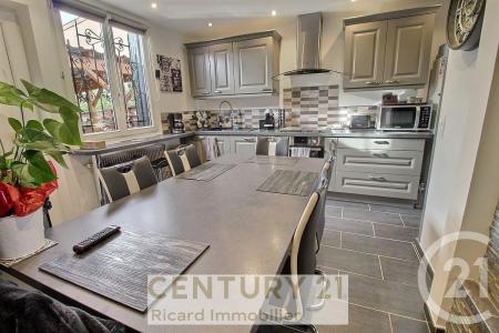 Bondy, Ilha De França 93140, França