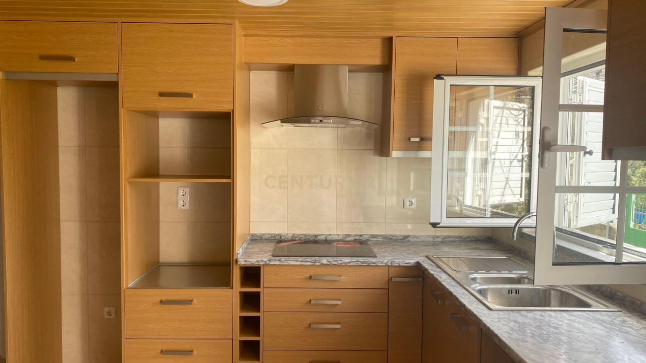 Single Family House For Sale, Oleiros Castelo Branco 6160027 Portugal