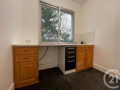 Courbevoie, Île-de-France 92400, アキタン