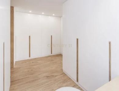 Vila Nova De Famalicão, Брага 4760-240, Португалия