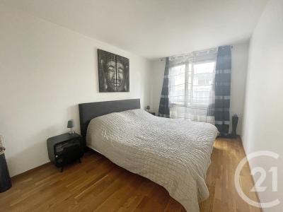 Courbevoie, Île-de-France 92400, アキタン