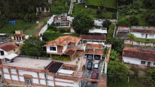 av el lago Casa con anexo en Urb Araguaney Colinas de Carrizal, Carrizal, Miranda 1203, Venezuela