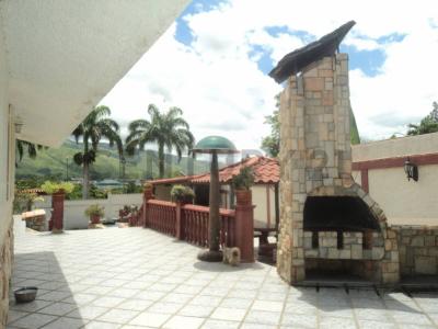 Urbanización Guaracarima, Calle Mucagua Parcela 96-A, La Victoria, Aragua 2121, Venezuela