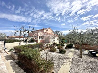 Malinska, Malinska, Primorsko-goranska Županija 51511, Slovenia