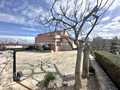 Malinska, Malinska, Primorsko-goranska Županija 51511, Slovenia