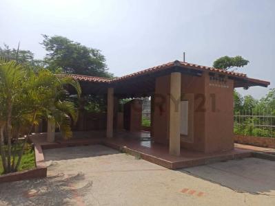 Puerto La Cruz Valle Alto 3, Barcelona, Anzoategui 00001, ベネズエラ