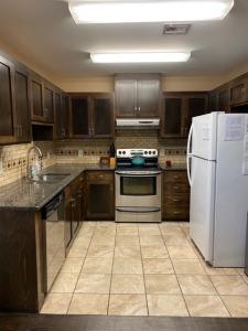 295 Maynor Rd, Longville, Louisiana 70652, USA