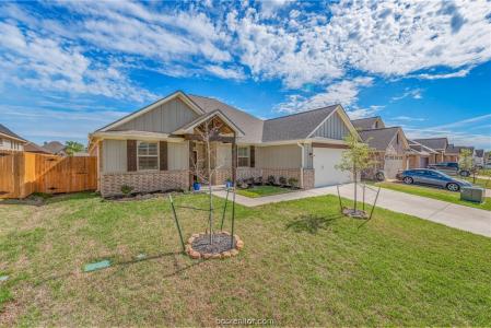 3333 Stonington, Bryan, Texas 77808-1449