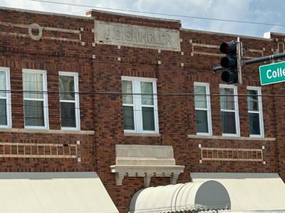 127 E College Avenue, Ashburn, Georgia 31714, USA