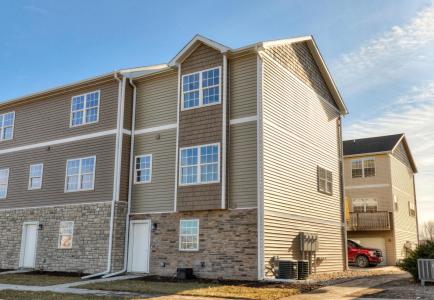 1305 S G Avenue 26, Nevada, Iowa 50201