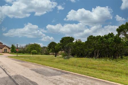 8001 Scotscraig Drive, Cleburne, Texas 76033, Estados Unidos